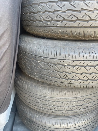 145/80r12 鉄ホイールとタイヤ