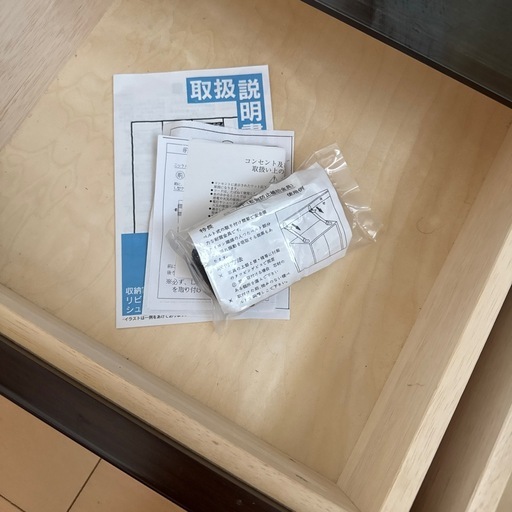食器棚　飾り棚