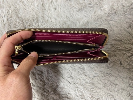 LOUIS VUITTON
 長財布