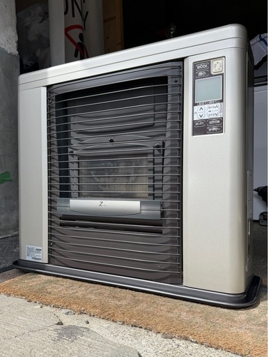 札幌市内配送可 燃焼確認済み 17年製 サンポット ゼータスイング FFストーブ FFR-703SX P