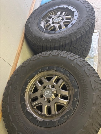 タイヤホイールセットBLACK RHINO BARSTOW 17X8.0J　5H/127　+30　ヨコハマ ジオランダー X-AT G016　LT285/70R17