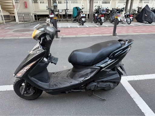 GSR125     原付　ニーハン