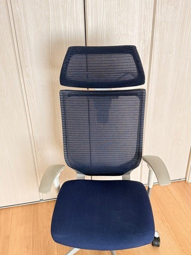 オカムラ　バロンチェア 肘付ハイバックチェア