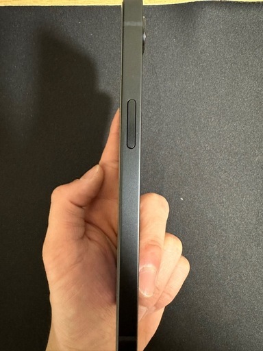 【受付中 】充放電2回 iPhone16e 128GB バッテリー100% ケース・フィルム付き