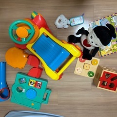 こどもおもちゃ・服・靴・子ども安全グッツの画像
