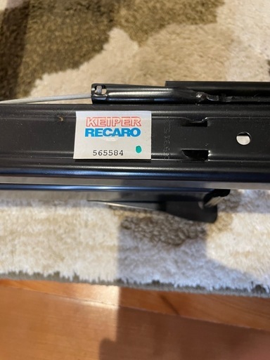 レカロシートレール　VMレヴォーグ
