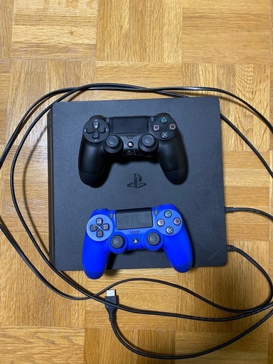 PlayStation 4 本体 黒青コントローラー付き