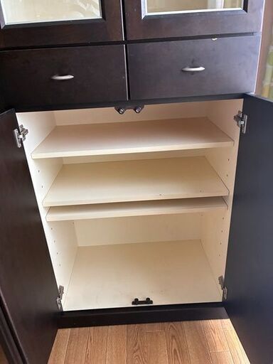 無料】食器棚 4/29までに引き取り希望 (K) 豊田市の収納家具《食器棚 