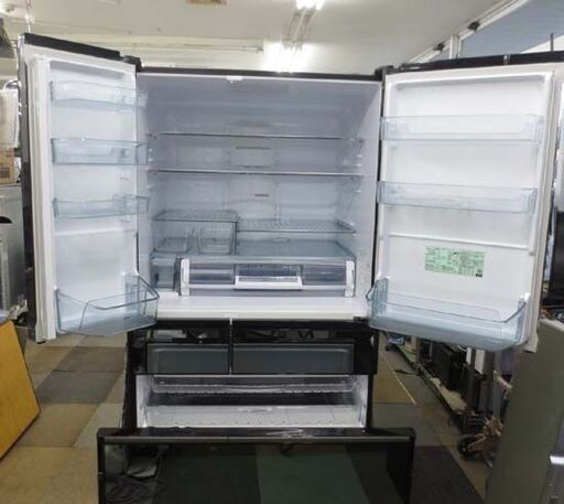 大型 2023年製 735L 大型冷蔵庫 HITACHI フレンチドア 6ドア冷蔵庫 R-WXC74T まんなか冷凍 幅88cm クリスタルガラスドア 日立 札幌 北20条店　