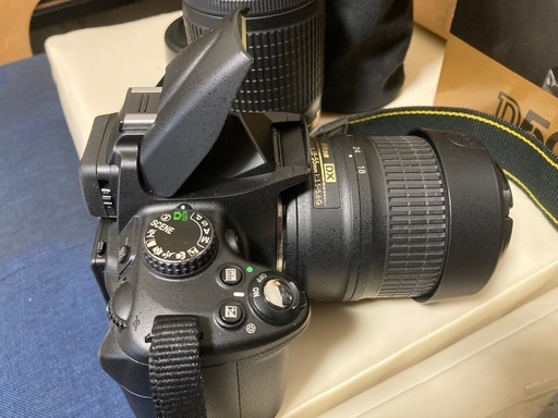 ★Nikon D5000 一眼レフカメラ　VRフルキット