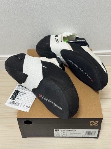 アディダス ファイブテン ハイアングル adidas hiangle