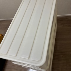 ベッド下収納可衣装ケースの画像
