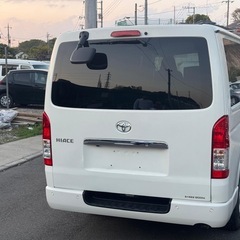 トヨタ　ハイエースバン　令和5年　走行距離5万キロ　車検1年間　キーレスの画像