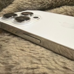 【美品】 iPhone14pro SIMフリー 512GB シルバーの画像