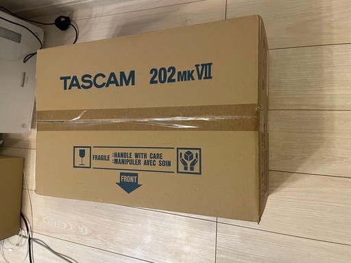 新品未使用  202MKVII  業務用ダブルカセットデッキ。