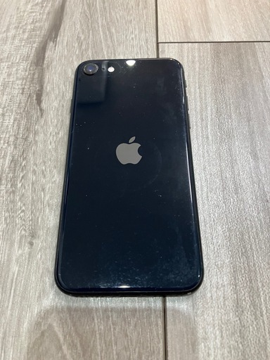 iPhone SE3 SIMフリー