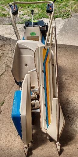 イセキ１条刈りバインダー　RL35