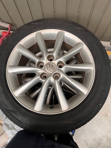 215/55R17    バリ溝