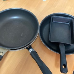 フライパン　　　食器　調理器具の画像