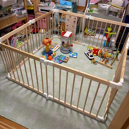 木製折りたたみベビーサークル 大型安全フェンス142×142×61cm