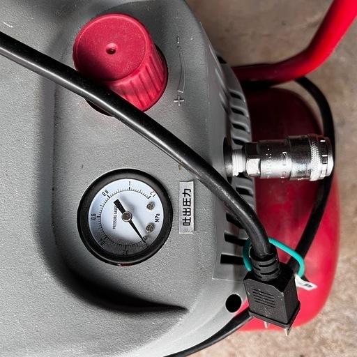 EARTH MAN  100V オイルレス コンプレッサー 動作品