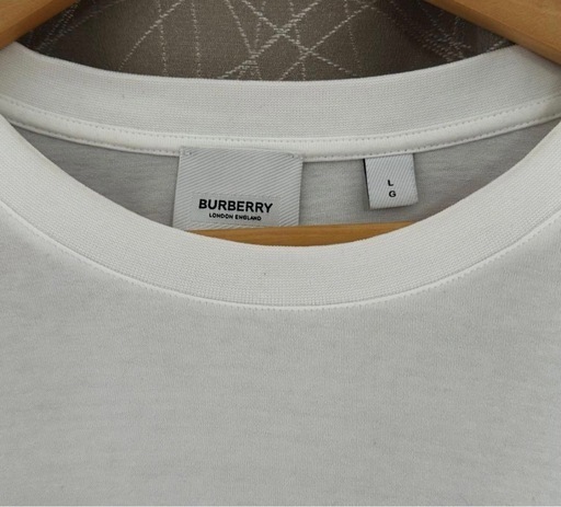 ほぼ新品　バーバリー　Burberry Tシャツ