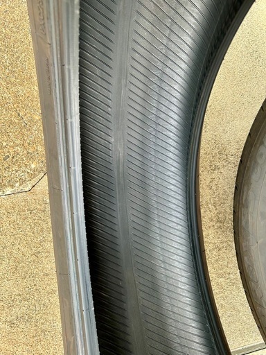 アルファード　40系　純正タイヤ　225/60R18