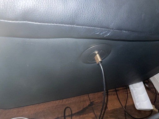 電動リクライニングソファ　充電口付き
