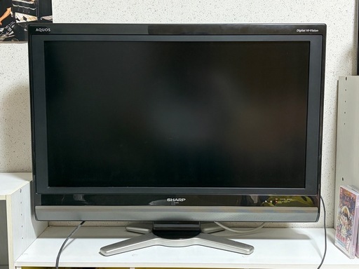 SHARP 液晶テレビLC-32DE5 (なち) 光が丘のテレビ《液晶テレビ》の中古 