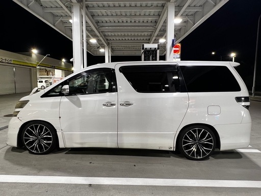 2008 Toyota Vellfire 2.4Z – Sunroof / Power Sliding Doors / Ready for Export