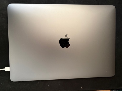 【早期購入者優先】Apple MWP42J/A MacBook Pro Touch Bar (13-inch 2020 Thunder