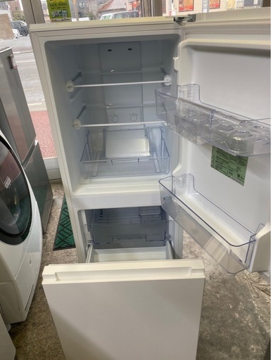 アース万代店　極美品　2025年　160L 2ドア霜取り不要冷凍冷蔵庫(GZ2G01)