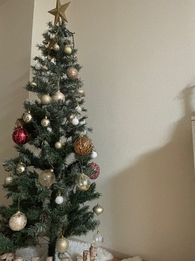 クリスマスツリー　オーナメント付き