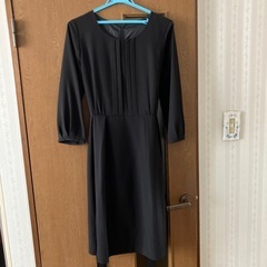 黒　ワンピース　　L

