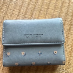 レディース、折りたたみ財布の画像