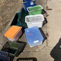 プラスチックカゴ　ボックス　収納の画像