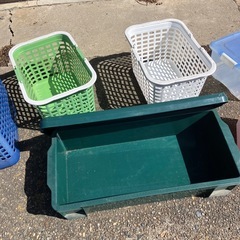プラスチックカゴ　ボックス　収納の画像
