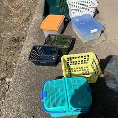 プラスチックカゴ　ボックス　収納の画像