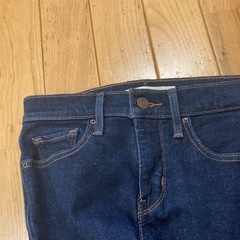 【4/12午後受渡できる方優先】160cmジーンズの画像