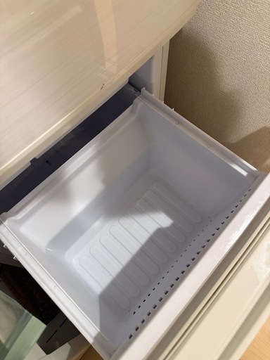 冷蔵庫 SHARP 137L ホワイト