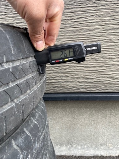 ヴィッツ アクア等に　165/70R14   PCD100 ハブ径54mm