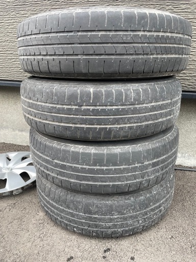 ヴィッツ アクア等に　165/70R14   PCD100 ハブ径54mm