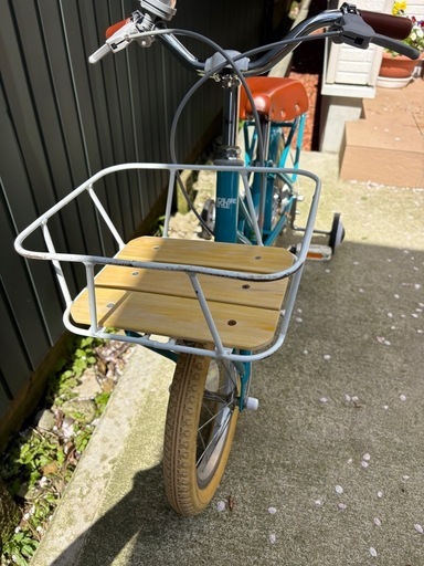 子供用自転車　14インチ　補助輪付　物置保管
