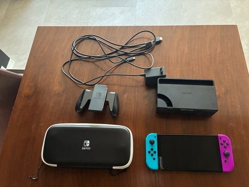 【美品】Nintendo Switch 有機EL Joy-Con SDカード一式