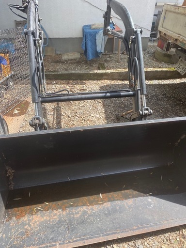 YANMAR製フロントローダー、最大積載量400kg  