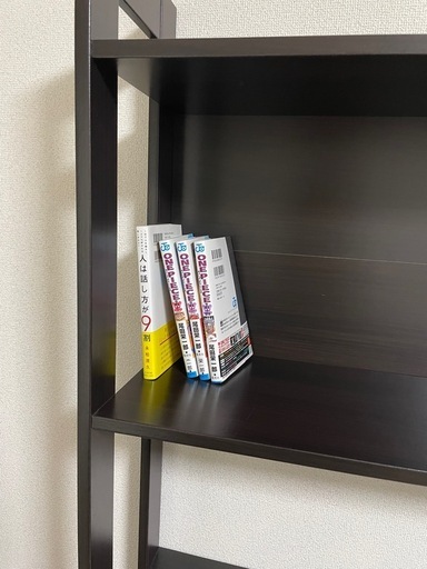 リユースのサカイ栃木店☆ジモティ割あり☆ 食器棚 アイボリー W58.4