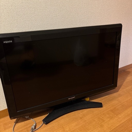 SHARP AQUOS 32インチ (J) 玉造のテレビ《液晶テレビ》の中古あげます 