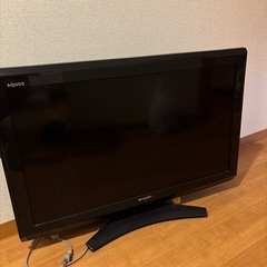 SHARP AQUOS 32インチ (J) 玉造のテレビ《液晶テレビ》の中古あげます 
