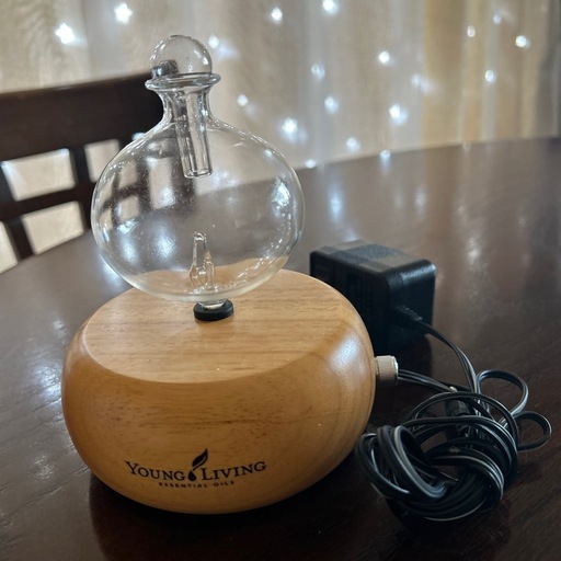 Young Living ヤングリビングディフューザー