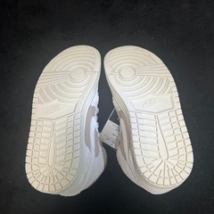 ナイキ エアジョーダン1 MID SE 23.5cm ほぼ新品 箱あり 早い者勝ち の画像